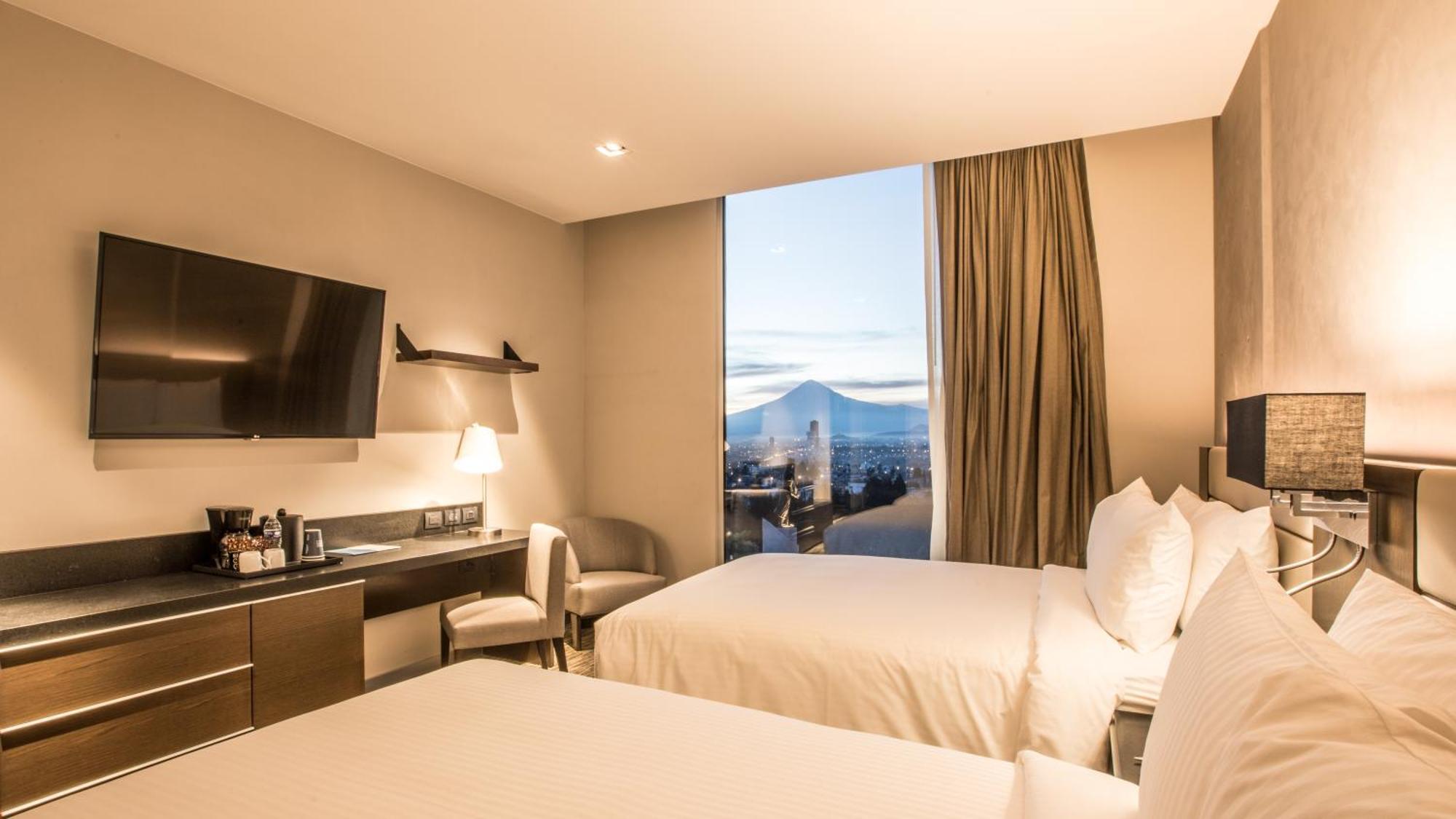 Four Points By Sheraton Puebla Exterior photo